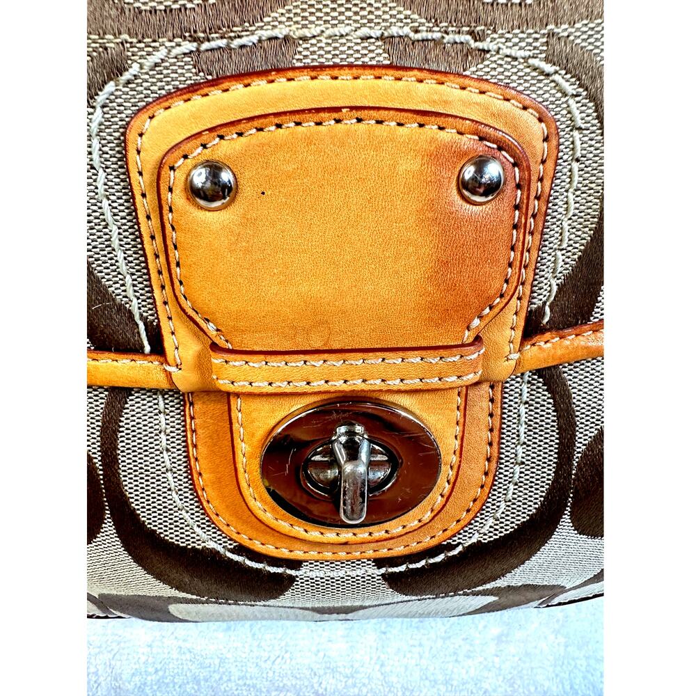 Vintage Coach Signature C Canvas Turnlock Shoulder Bag Tan Brown Y2K - Picture 7 of 11